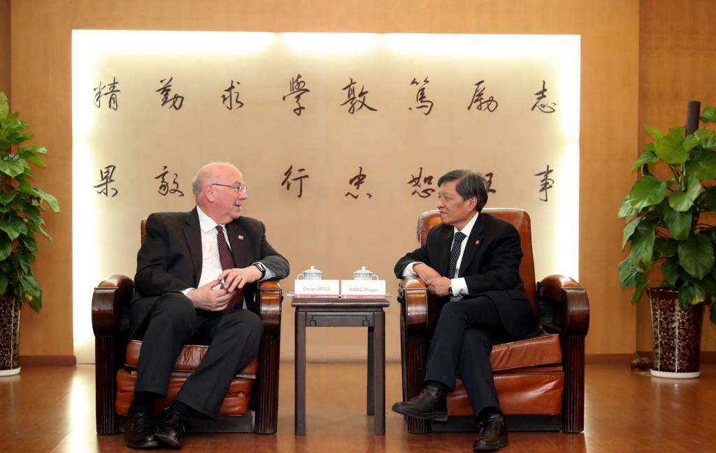 美国密歇根大学迪尔本分校校长Daniel Little校长来访 深化合作
