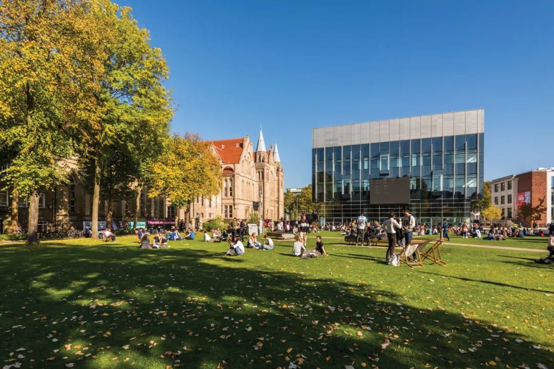 好消息！不涨了！2022年15所英国大学硕士申请费汇总！