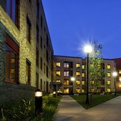 纽约市立大学梅德加·埃弗斯学院