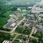 韦恩州立学院