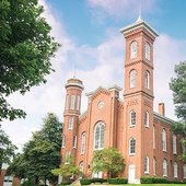 伊利诺伊学院