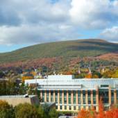 麻省文科学院